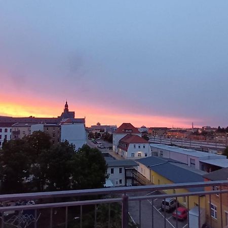 Ueber Den Daechern Von Halle Halle  Kültér fotó